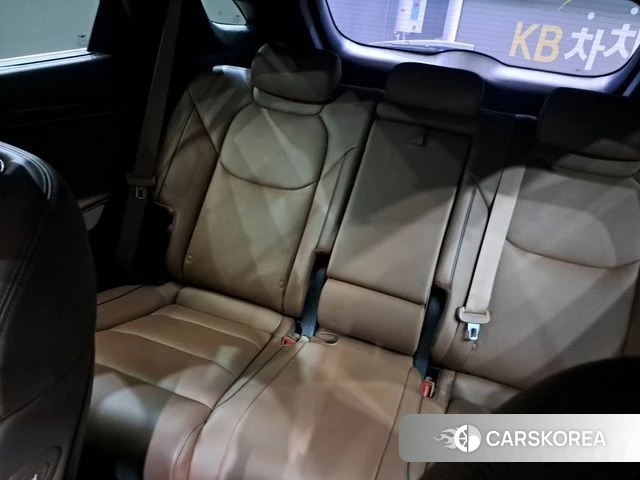 Genesis GV70 id 4996277 из Кореи 9