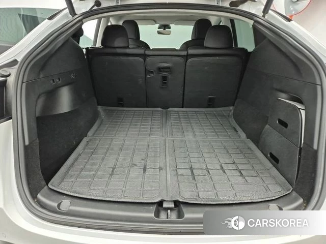 Tesla Model Y id 4721423 из Кореи 9