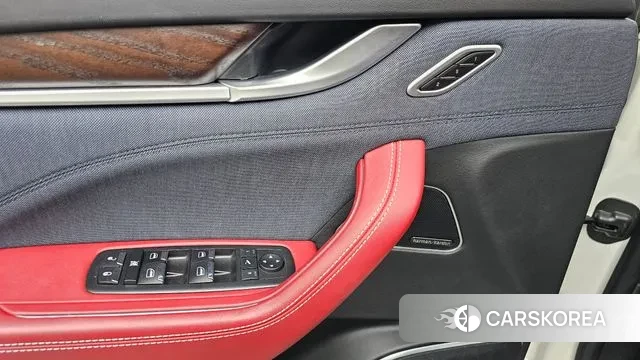 Maserati Levante id 3176365 из Кореи 9