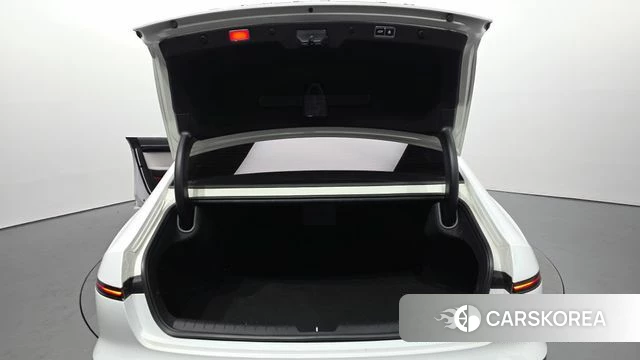 Hyundai Grandeur Hybrid (GN7) id 5011312 из Кореи 9