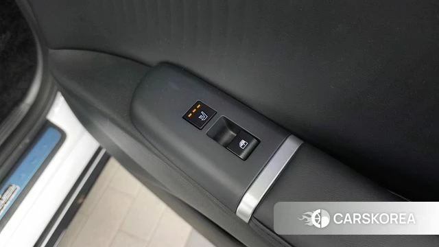 Hyundai Grandeur Hybrid (GN7) id 4700691 из Кореи 9