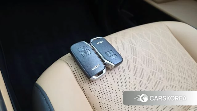Kia Carnival 4th generation id 4950805 из Кореи 9
