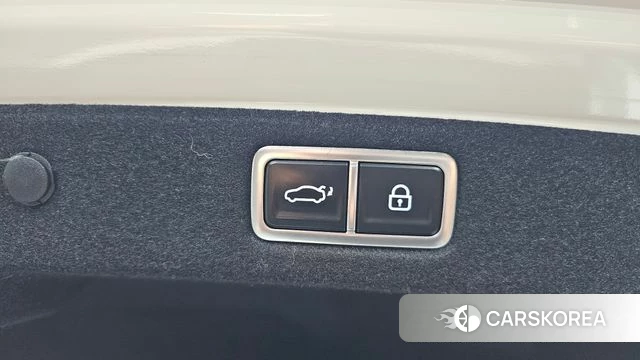 Hyundai Grandeur (GN7) id 4964773 из Кореи 9