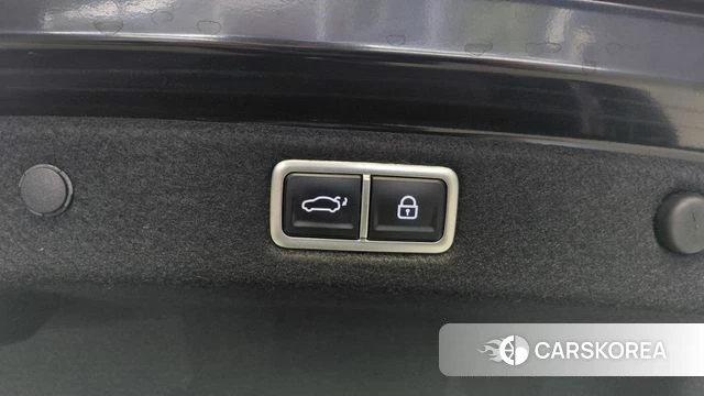 Hyundai Grandeur Hybrid (GN7) id 4834694 из Кореи 9