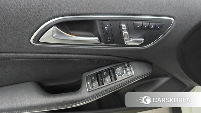 Mercedes-Benz GLA-Class X156 id 4526012 из Кореи 10