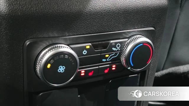 Ford Explorer 6th Generation id 4458418 из Кореи 9