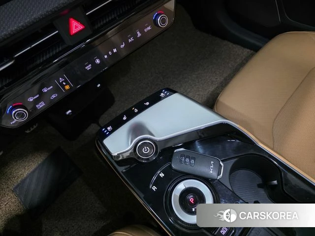 Kia EV6 id 5022517 из Кореи 9