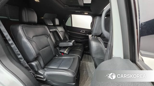 Ford Explorer id 5018788 из Кореи 9
