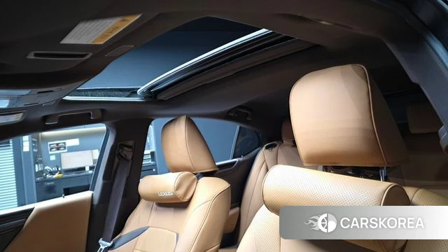 Lexus ES300h 7th generation id 4998519 из Кореи 9