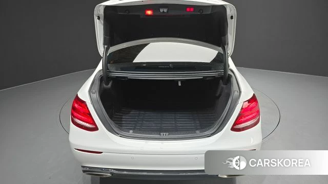 Mercedes-Benz E-Class W213 id 4988545 из Кореи 9