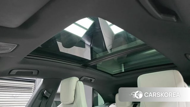 Porsche Makan EV id 4778177 из Кореи 9