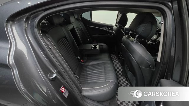 Genesis G70 id 5004332 из Кореи 9