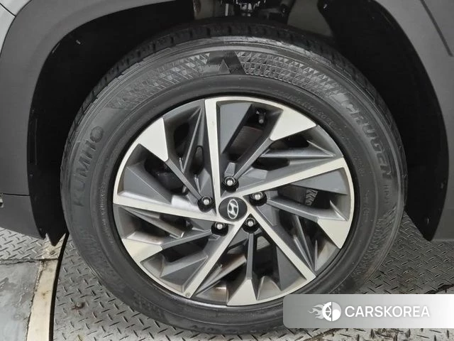 Hyundai Tucson (NX4) id 4206632 из Кореи 9