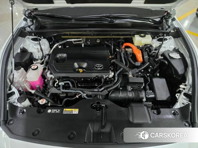 Toyota Crown Crossover id 5010938 из Кореи 9