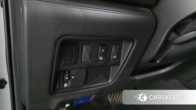 Renault Korea (Samsung) The New QM6 id 4998346 из Кореи 9