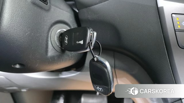 Hyundai The New Grand Starex id 4759257 из Кореи 9