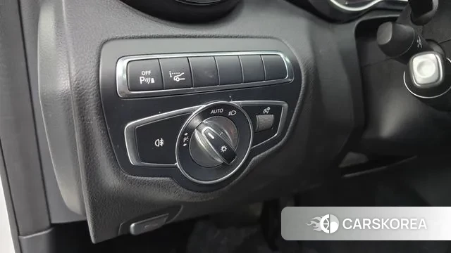Mercedes-Benz C-Class W205 id 3761342 из Кореи 9