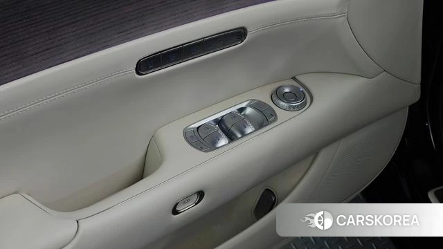 Genesis G90 (RS4) id 5040315 из Кореи 9