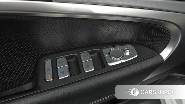 Genesis G70 id 5041654 из Кореи 9