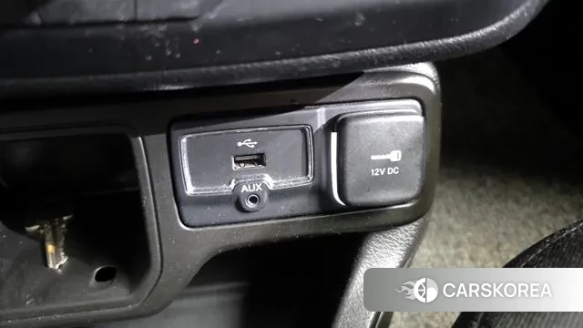 Jeep Renegade id 3753005 из Кореи 9