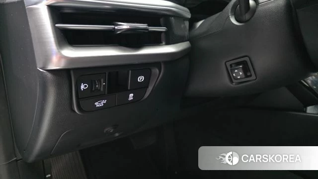 Hyundai Grandeur (GN7) id 4644757 из Кореи 9