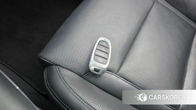 Hyundai The New Grandeur IG id 4780292 из Кореи 9