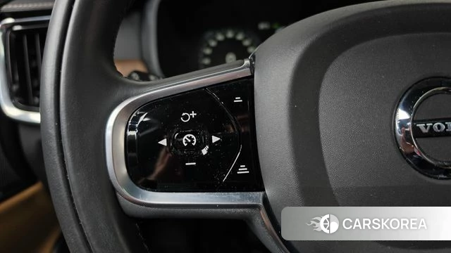 Volvo S90 id 5041151 из Кореи 9