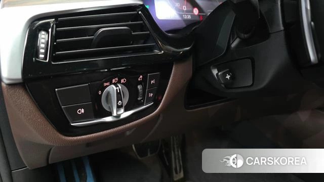 BMW 6 Series GT (G32) id 5023436 из Кореи 9