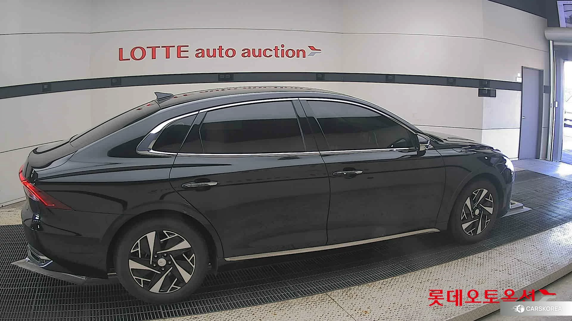 Hyundai Grandeur Hybrid id 4990084 из Кореи 9