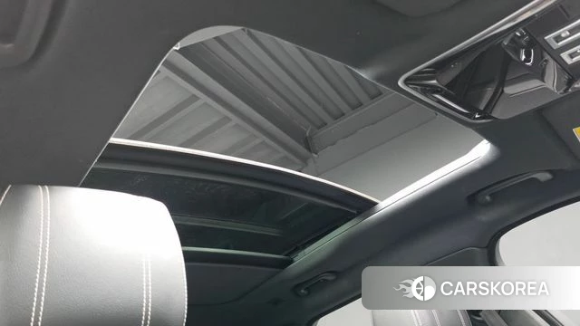 Land Rover Range Rover Velar id 5035362 из Кореи 9