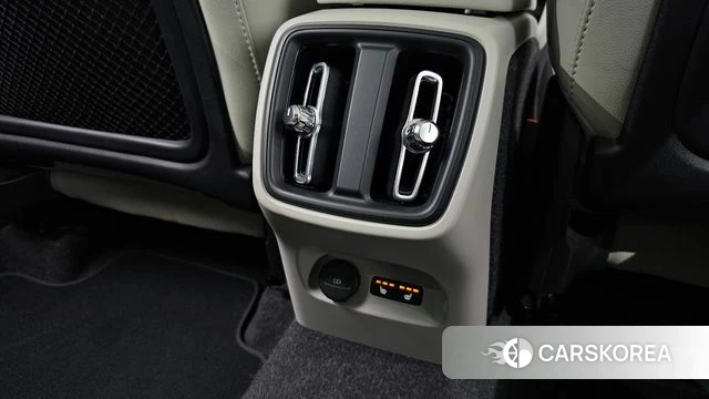 Volvo XC40 id 4995726 из Кореи 9