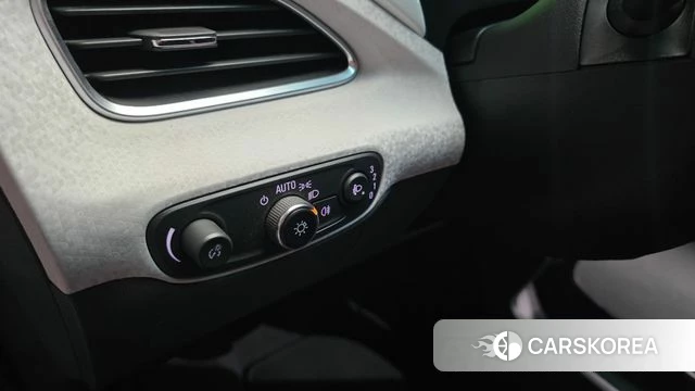 Chevrolet (GM Daewoo) Bolt EV id 5017786 из Кореи 9