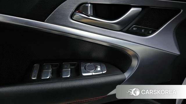 Genesis G70 id 3879833 из Кореи 9