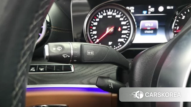 Mercedes-Benz E-Class W213 id 4967563 из Кореи 9