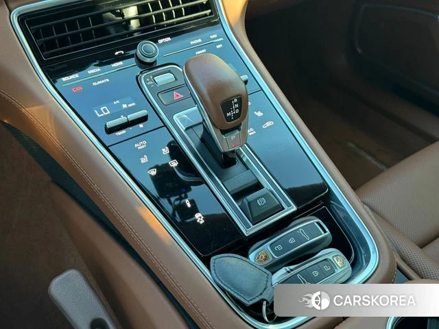 Porsche Panamera (971) id 4894975 из Кореи 9