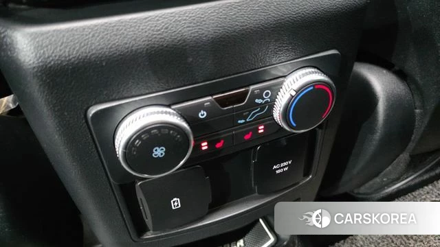 Ford Explorer 6th Generation id 3852874 из Кореи 9
