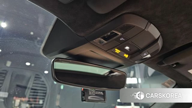 Porsche 911(992) id 5035093 из Кореи 9