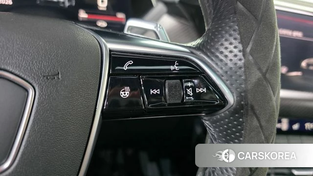 Audi e-Tron GT id 4935666 из Кореи 9