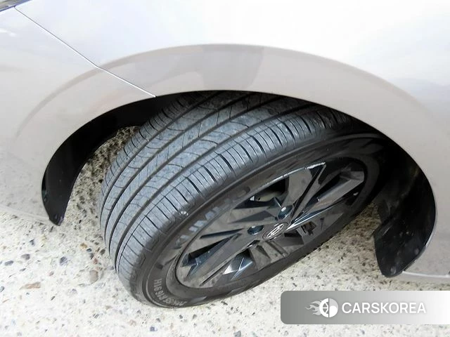 Hyundai Avante Hybrid (CN7) id 4948876 из Кореи 9