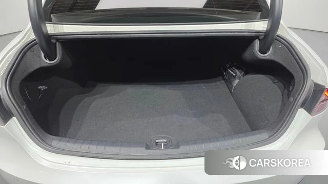 Hyundai The New Grandeur IG Hybrid id 4986650 из Кореи 9