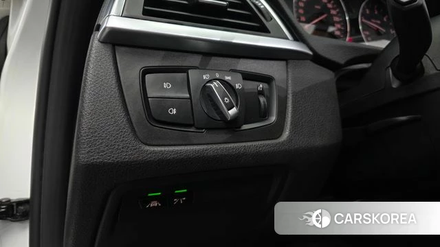 BMW 3 Series (F30) id 4924170 из Кореи 9