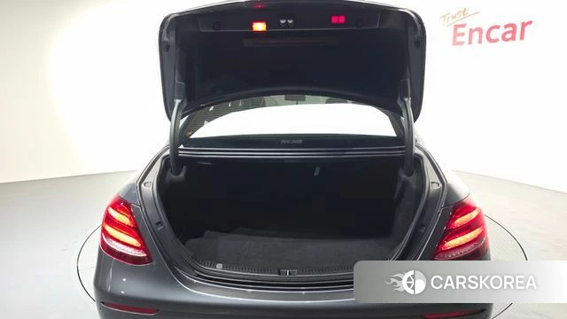 Mercedes-Benz E-Class W213 id 4952809 из Кореи 9