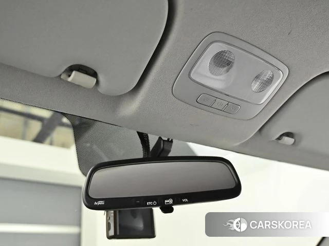 Hyundai The New Grand Starex id 4713191 из Кореи 9