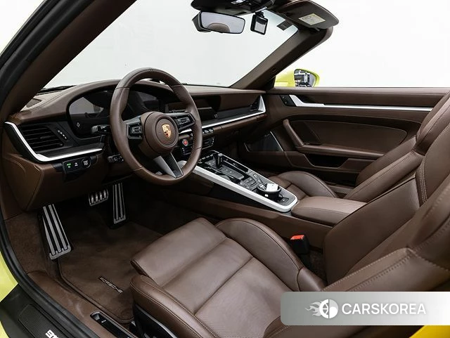 Porsche 911(992) id 4767406 из Кореи 9