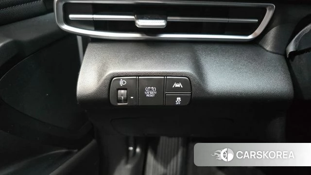 Hyundai Avante Hybrid (CN7) id 4935548 из Кореи 9