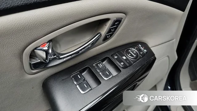 Kia The New Carnival id 3672480 из Кореи 9