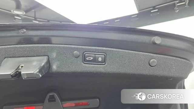 Hyundai The New Grandeur IG Hybrid id 5041070 из Кореи 9