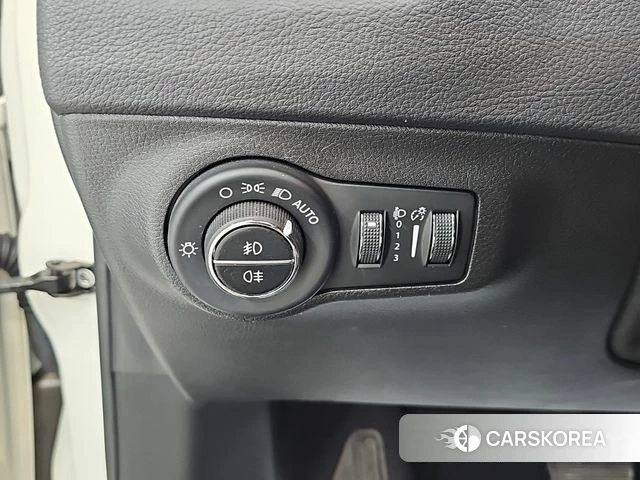 Jeep Compass 2nd Generation id 5023620 из Кореи 9