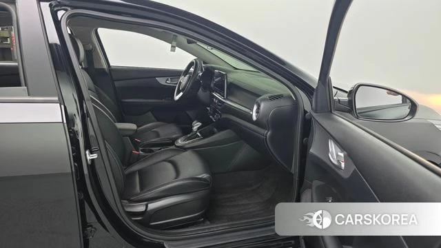 Kia The New K3 2nd generation id 4996965 из Кореи 9