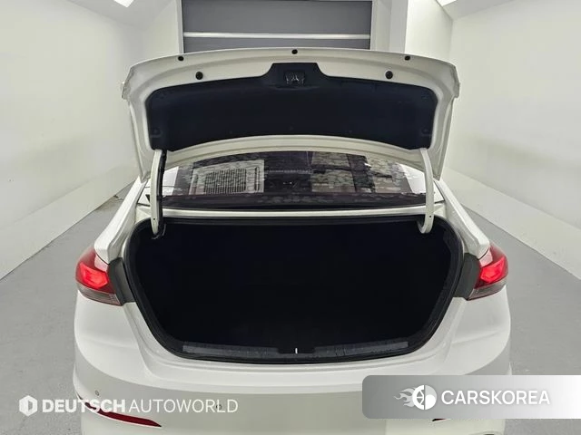 Hyundai Avante AD id 5001220 из Кореи 9